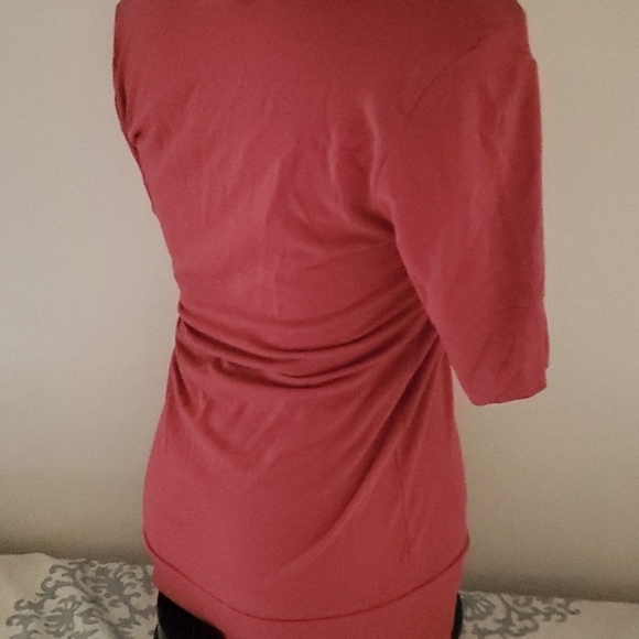 Y2K V-Neck Top with Button Sleeves - Picture 4 of 6